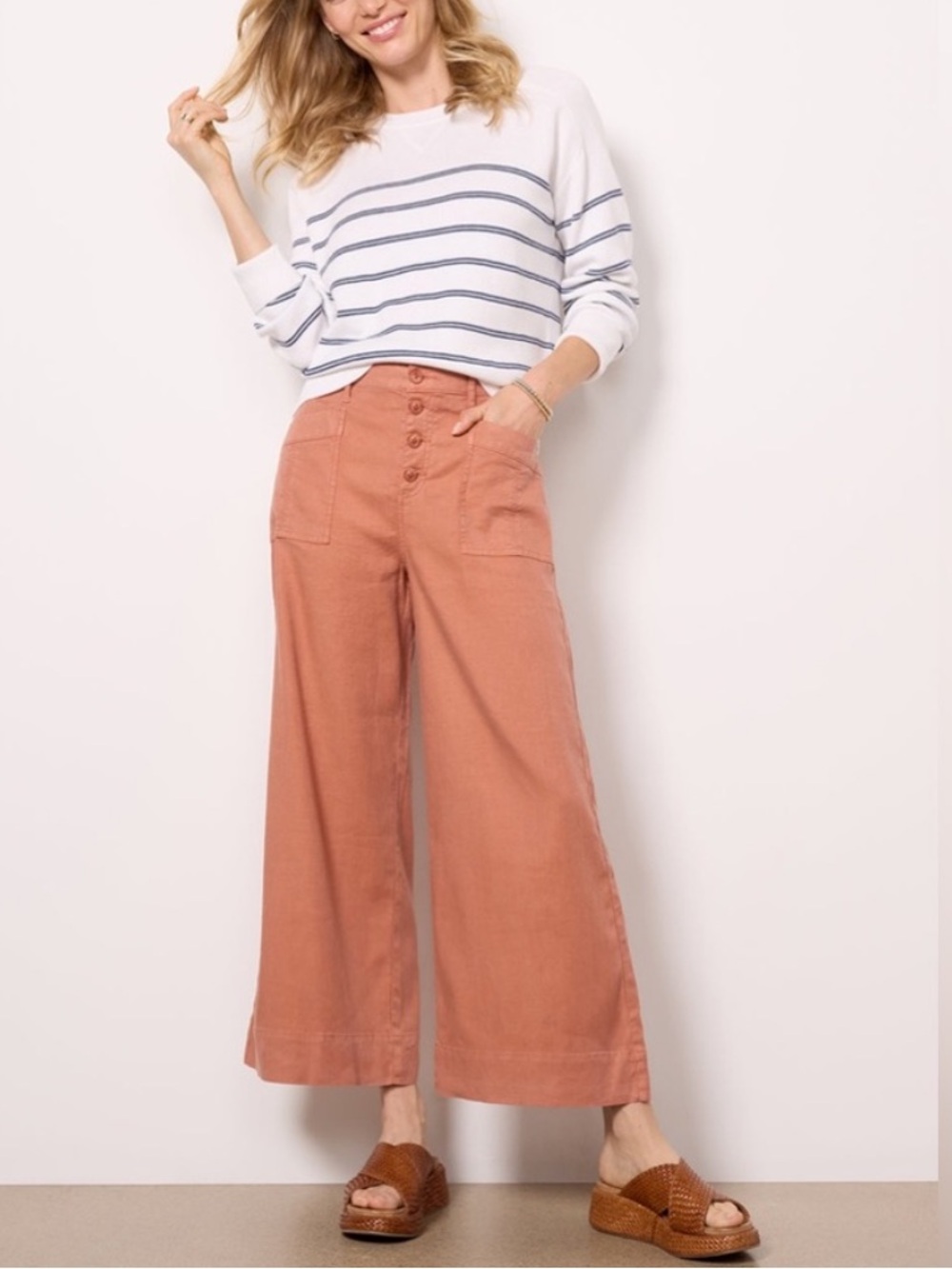 Evereve Joelle Stretch Linen Pants in Terracotta